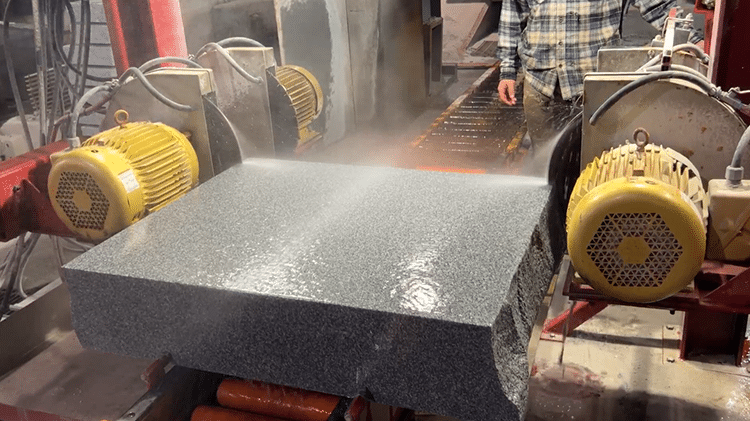 b-4cornerSaw in useScreenshot 2024-10-29 085837 copy | Miles Supply 4 corner saw making cuts in monument